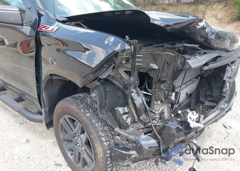 2025 Chevrolet Silverado 1500 4Wd Short Bed Custom Trail Boss from USA, damaged, VIN 3GCPKCEK3SG231669